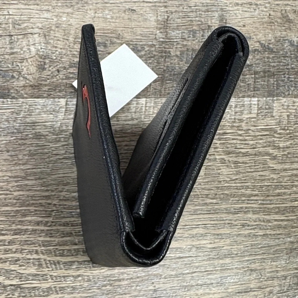 🔥 True Religion Genuine Leather Trifold Wallet – Black – Red Horseshoe Logo NWT